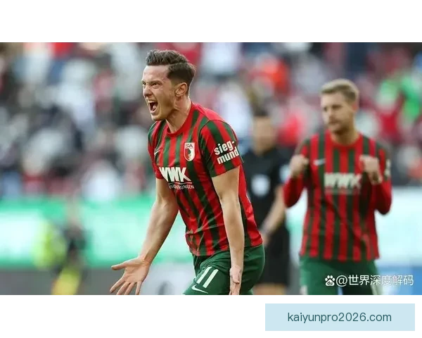 体育精神闪耀赛场奥格斯堡格雷戈里奇主动示意裁判取消犯规赢得尊重 体育精神闪耀赛场奥格斯堡格雷戈里奇主动示意裁判取消犯规赢得尊重