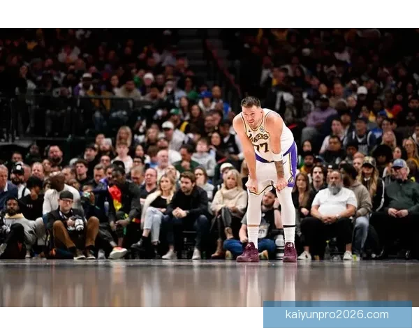 东契奇单月狂砍580分刷新湖人队史得分纪录 东契奇单月狂砍580分刷新湖人队史得分纪录